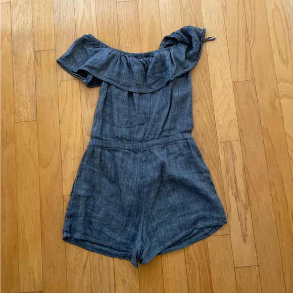 Ann Taylor LOFT Blue Denim Chambray Off the shoulder Ruffle Romper Pockets Sze 2 - Picture 5 of 11